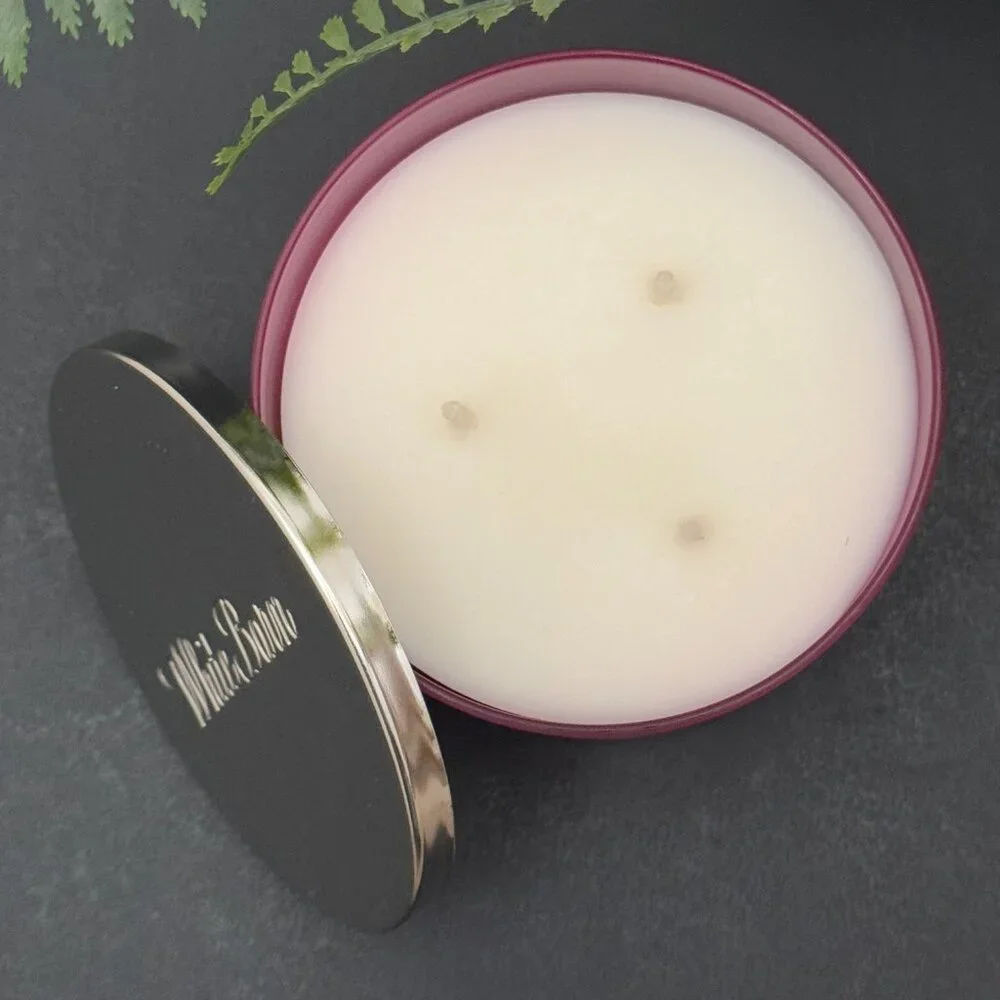 BBW Bright Christmas Morning White Barn Bath & Body Works 3 Wick Candle - Picture 6 of 10